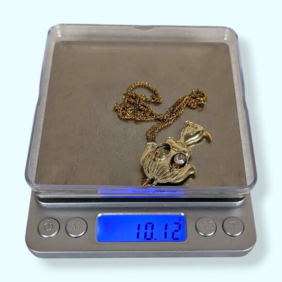 V. Rhinestone Eye Dog Pendant Necklace - Picture 6 of 6